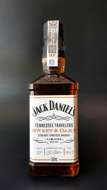 AMERICAN WHISKEY JACK DANIEL'S TRAVELERS SWEET & OAKY 53,5% 0,5L